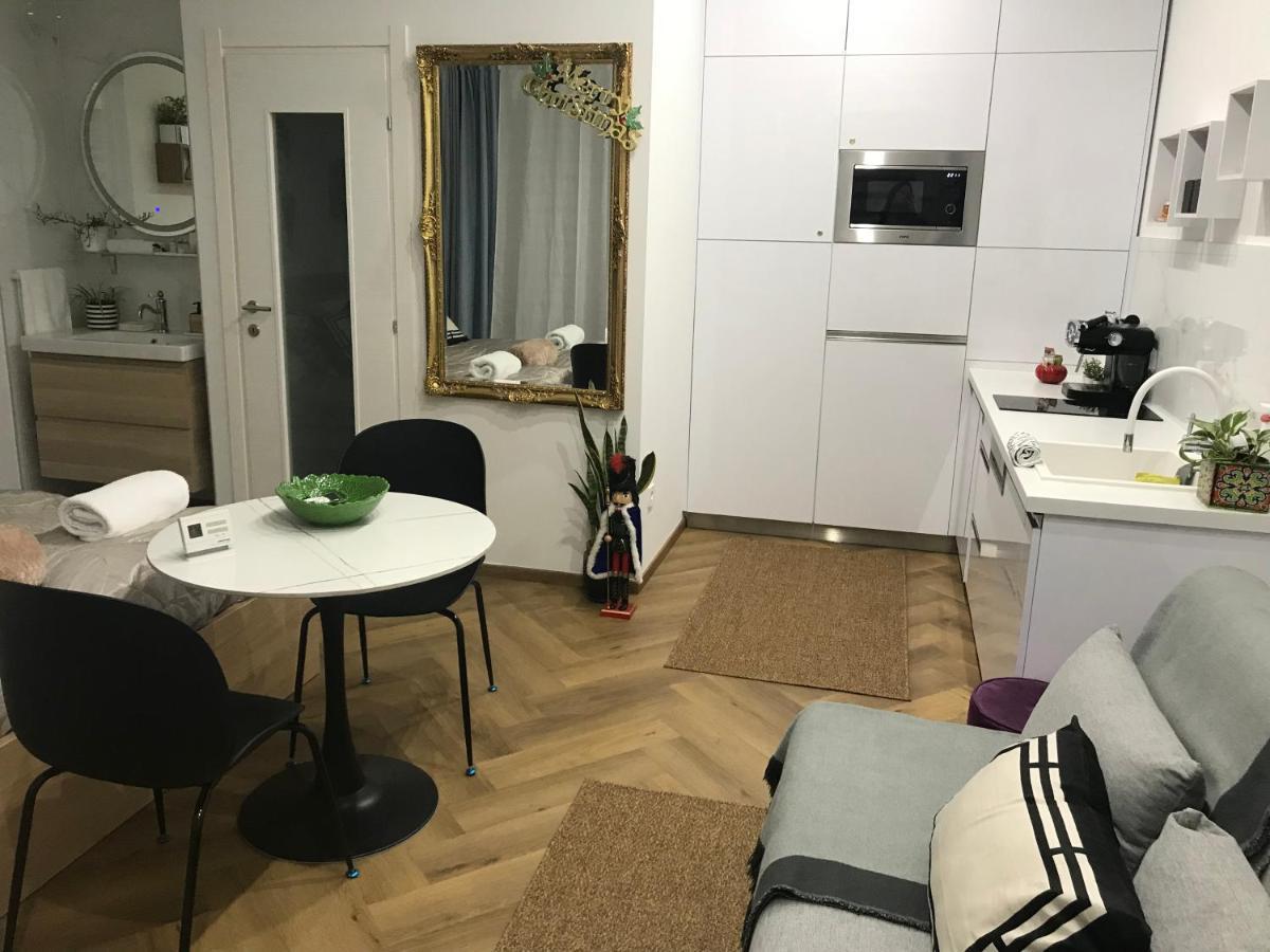 Greatforest Rosehill 2 Apartman -Bmw- Debrecen Exterior foto